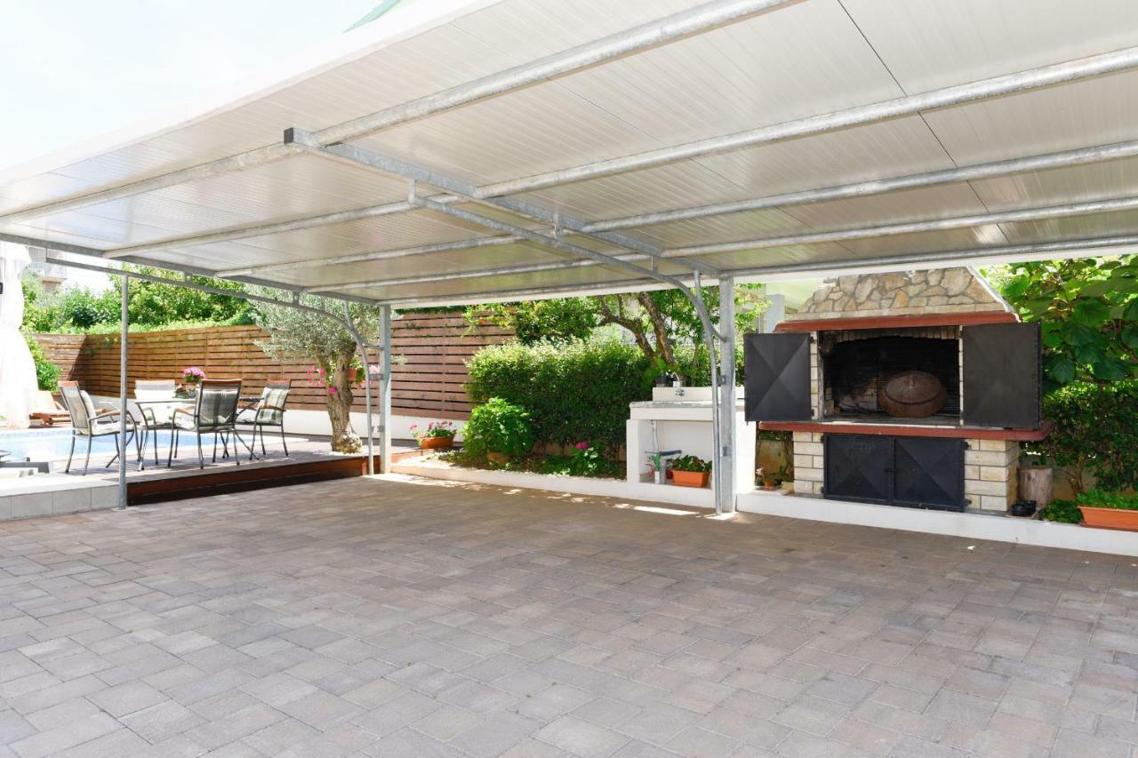 זאדאר Apartmani Bosa מראה חיצוני תמונה