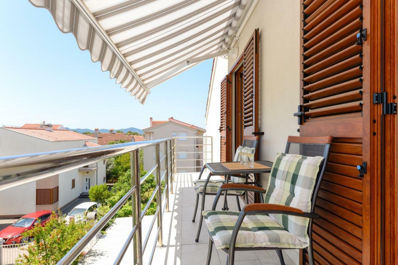 זאדאר Apartmani Bosa מראה חיצוני תמונה