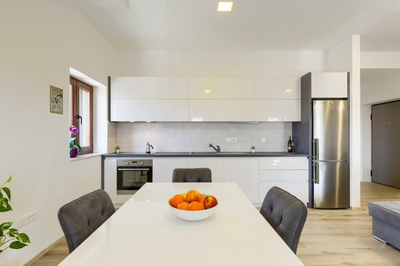 זאדאר Apartmani Bosa מראה חיצוני תמונה
