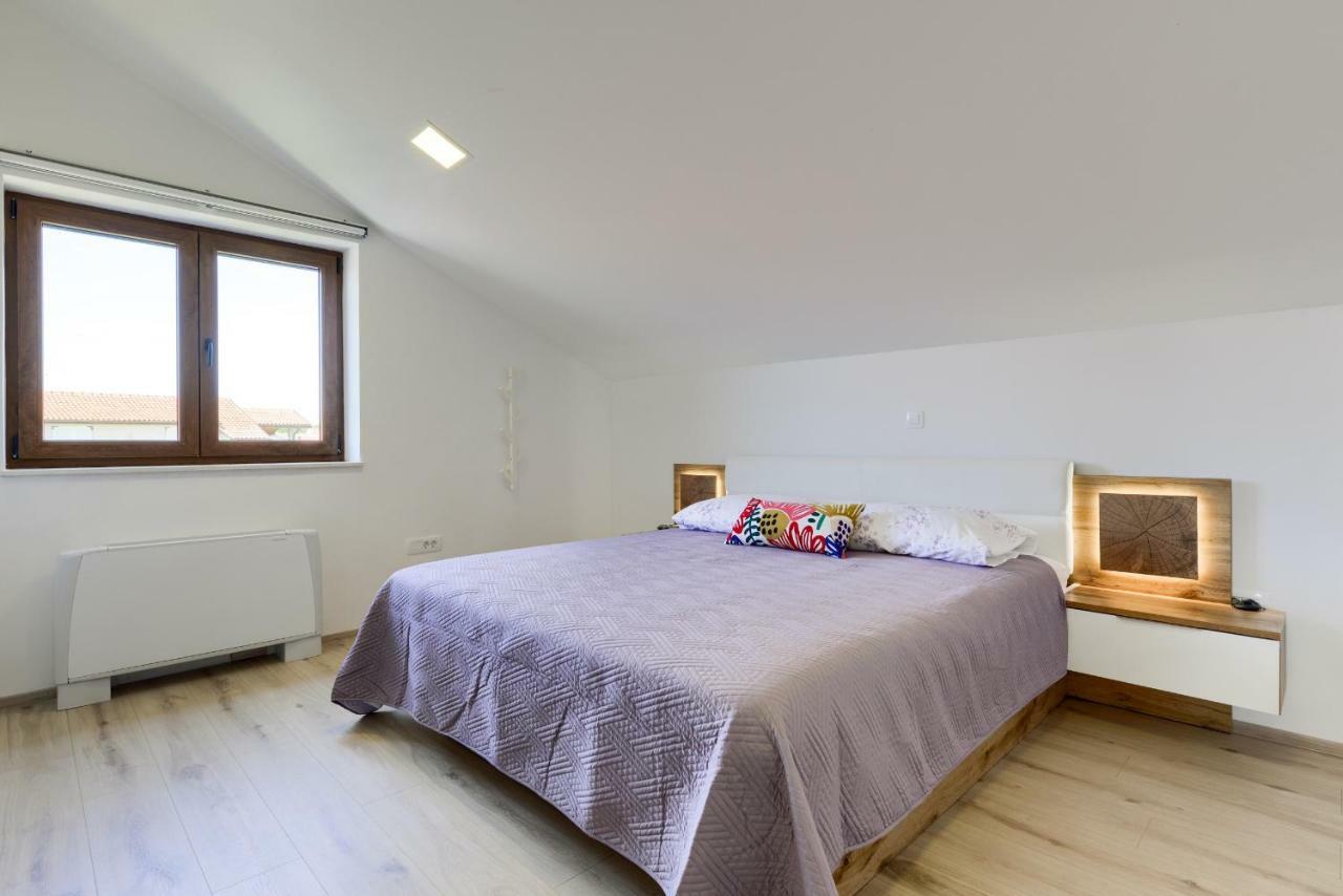 זאדאר Apartmani Bosa מראה חיצוני תמונה