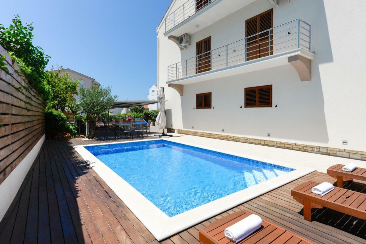 זאדאר Apartmani Bosa מראה חיצוני תמונה